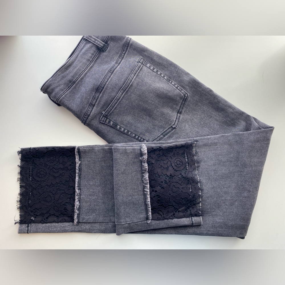 YESTA Black Denim Jeans with lace details in size 4